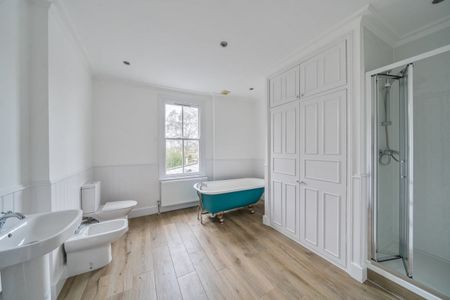 4 bedroom terraced house to rent - Photo 4