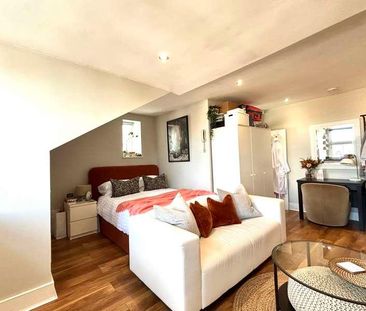 Milman Road, Reading, Berkshire, RG2 - Photo 1