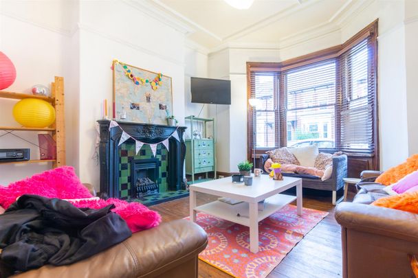 Cavendish Place, Jesmond - Photo 1