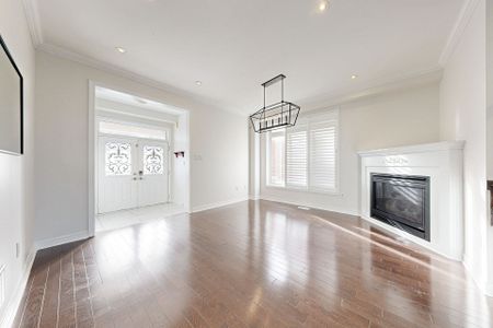 For Lease - 57 Kaitting Trail, Oakville, Ontario - Photo 4