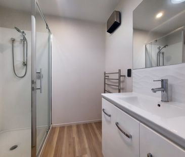 Two Bedroom Home With Direct Park Access - Photo 3
