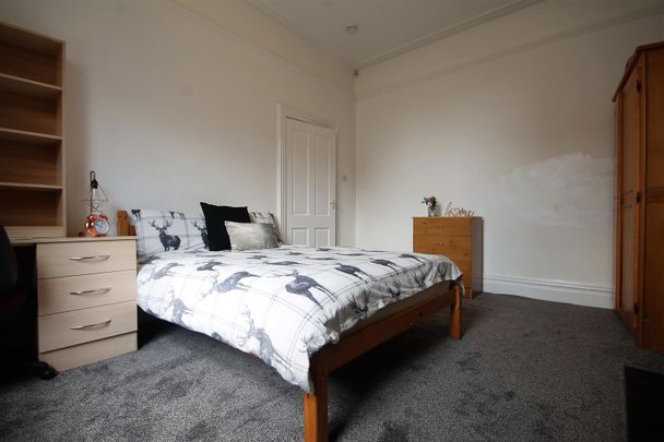 Sunbury Avenue, Jesmond - Photo 1