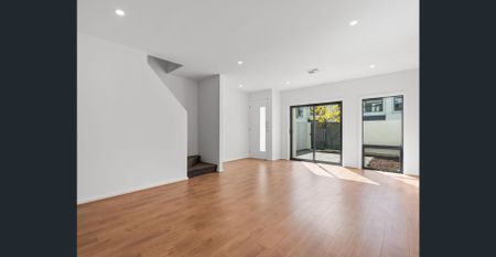 Modern Comfort and Effortless Living - Photo 5