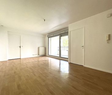 Location Appartement 3 pièces 66m² - Photo 4