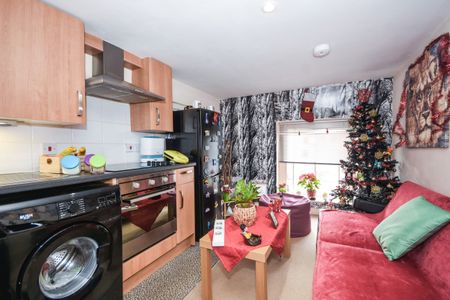 1 bedroom apartment to rent Duke Street, Chelmsford, CM1 - Photo 3