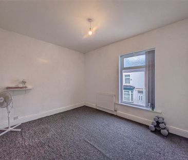 2 bed terraced house to rent in Acton Street, Middlesbrough, TS1 - Photo 1