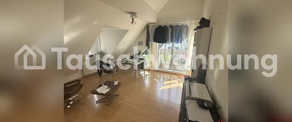 TAUSCHWOHNUNG Helle 2-Zimmer Dachgeschoss-Wohnung mit großem Balko - Foto 1