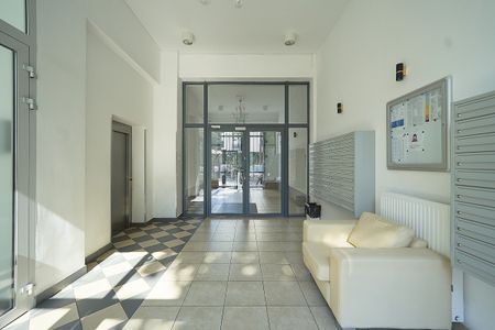 Wysoki Standard, obok Metro Szwedzka - Photo 3