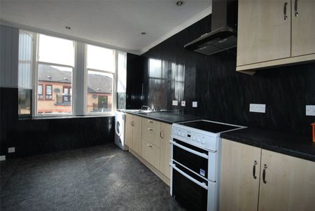 3 bedroom apartment to rent - Photo 2