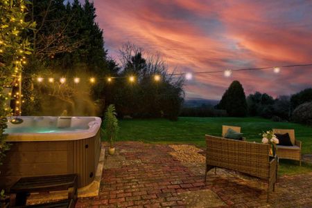 3 bedroom detached house to rent - Photo 4