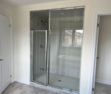 For Lease - 1099 Cole Street, Innisfil, Ontario - Photo 6