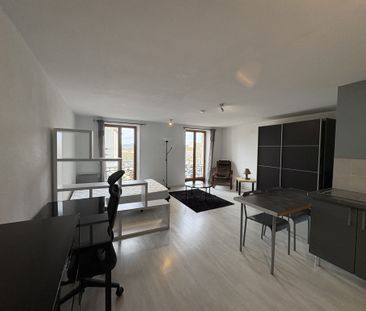 Location Appartement 1 pièce 32m² CASTELNAUDARY 11400 - Photo 5