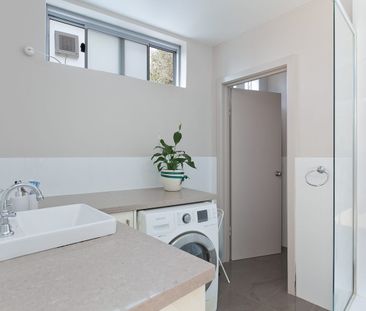Modern apartment in idyllic location - Photo 5