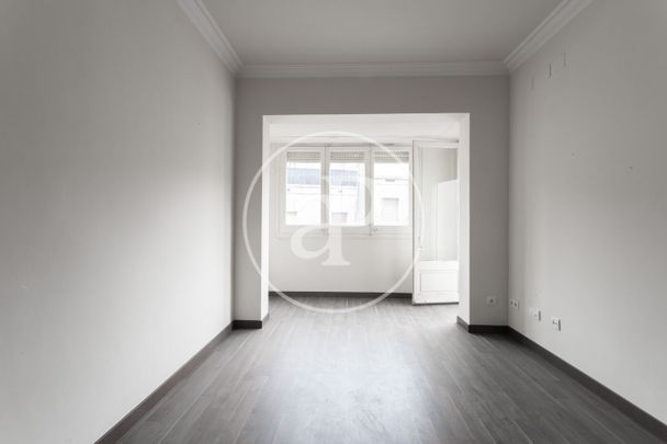 Apartment for rent on Avenida de Roma - Photo 1