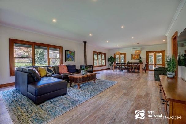 CHARMING COTTAGE WITH MODERN COMFORTS - Photo 1