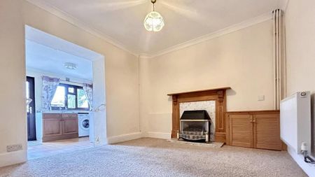 3 bedroom terraced house to rent - Photo 5