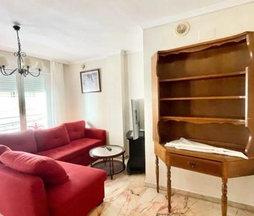 Piso de alquiler en Calle Profesor Sainz Cantero, Centro - Sagrario - Foto 2