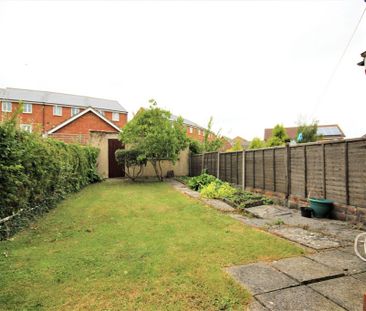 3 bedroom terraced house to rent - Photo 2