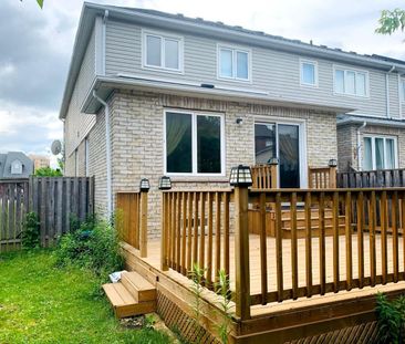 For Lease - 19 Hubbell Drive, Whitby, Ontario - Photo 4