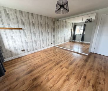 Westacre Crescent, Finchfield, Wolverhampton - Photo 6
