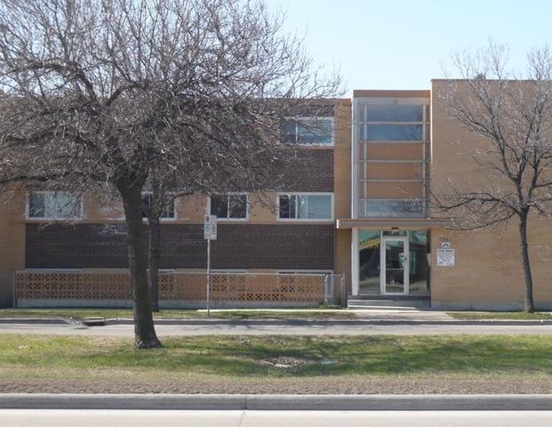 1944 Main | 1944 Main Street, Winnipeg - Photo 1