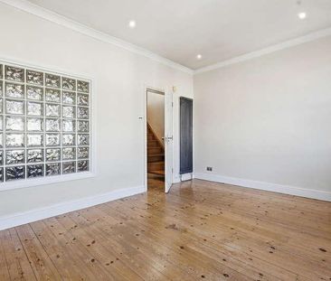 Purves Road, Kensal Rise, NW10 - Photo 2