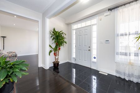 For Lease - 14 Annibale Drive, Markham, Ontario - Photo 5