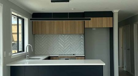 Stunning brand new home in an exciting new development - Photo 2