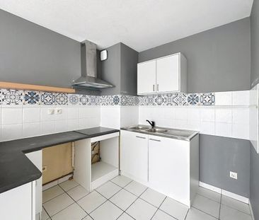 Location Appartement 3 pièces 56m² MERIGNAC 33700 - Photo 3