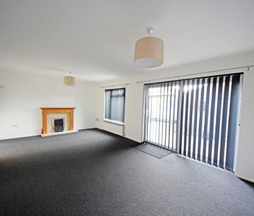 3 bedroom bungalow to rent - Photo 2