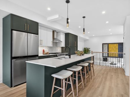 For Lease - 221 Churchill Avenue Unit# B, Toronto, Ontario - Photo 4