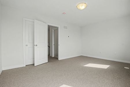 For Lease - 155 Equestrian Way Unit# 33, Cambridge, Ontario - Photo 4