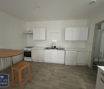 Location Appartement 3 pièces 74m² LILLE 59000 - Photo 4