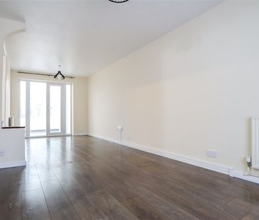 Cranbourne Drive, Harpenden, AL5 1RJ - Photo 3