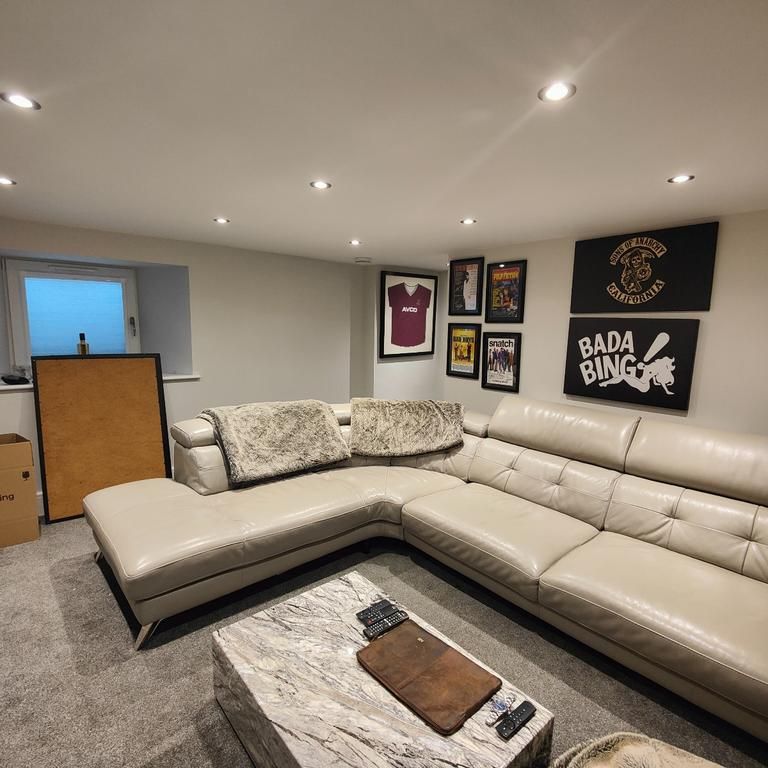 3 bedroom end of terrace house to rent - Photo 1