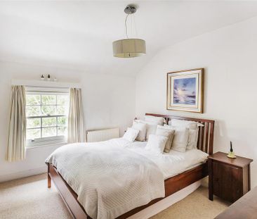 2 bedroom end of terrace house to rent - Photo 6