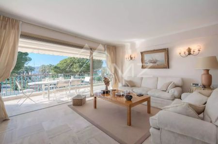 Cannes - Croisette - Appartement avec vue mer - Photo 2
