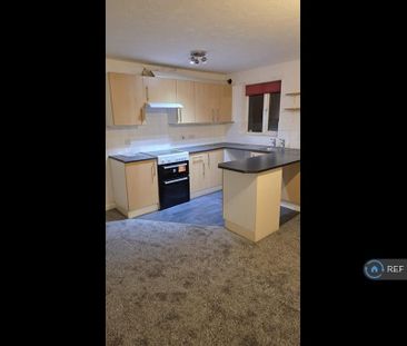 2 bedroom flat to rent - Photo 5