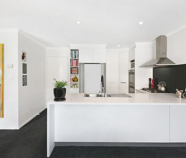 2/6 Marou Place, Ngunnawal ACT 2913 - House For Rent | Domain - Photo 2