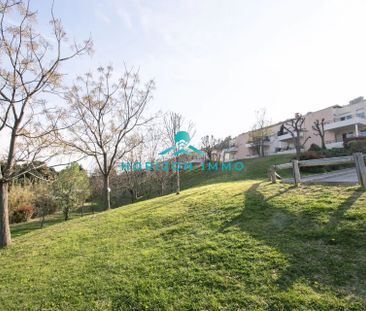 Location Appartement 2 pièces 45m² ST LAURENT DU VAR 06700 - Photo 6