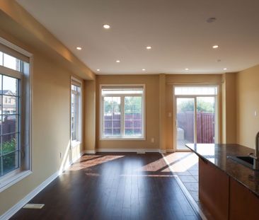 For Lease - 4302 Trail Blazer Way, Mississauga, Ontario - Photo 5