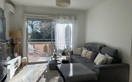 Appartement à louer 2 pièces • Vedène - Photo 2