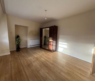 2 bed Apartment for Rent - Photo 5