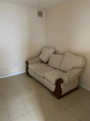 4 bedroom semi-detached house to rent - Photo 1