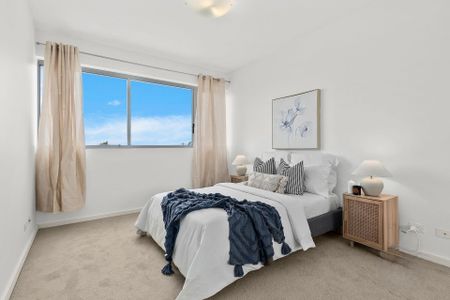 Cozy North Facing 2-Bedroom Apartment - Photo 3