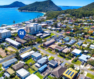 Two bedroom Shoal Bay apartment - Photo 6