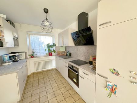 Renoviertes Einfamilienhaus mit Garten und Terrasse zur Miete! - Photo 4