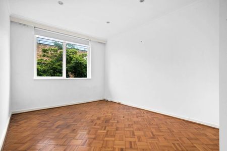 GREAT LOCATION | TWO BEDROOM | COASTAL LIFESTYLE - Photo 3