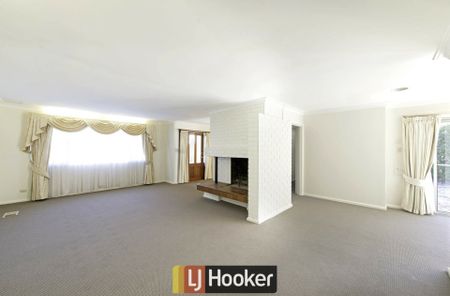 Spacious family home - Photo 2