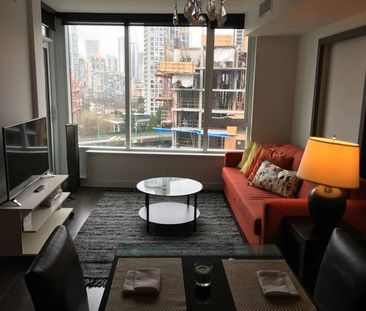 Fully furnished one bedroom plus den - Photo 1